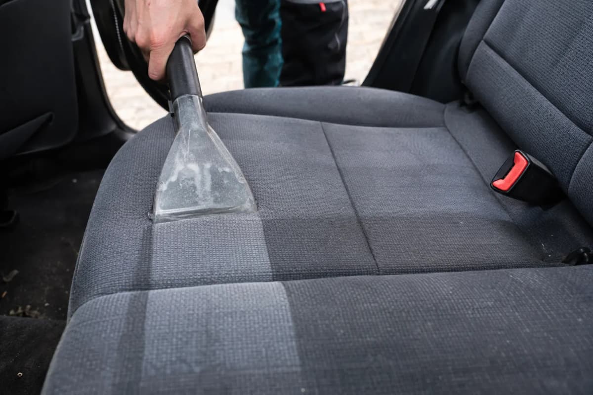 Limpieza tapicería coche